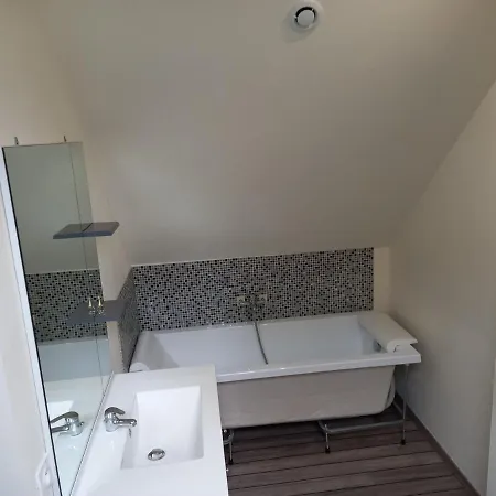 Holiday home Chez Jojo A St Fraimbault Saint-Fraimbault-de-Prieres