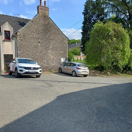 펜션 Chez Jojo A St Fraimbault